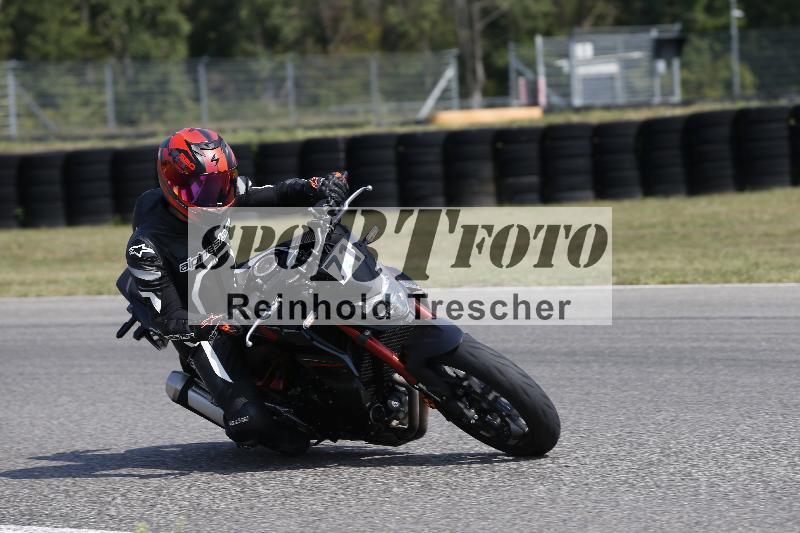 Archiv-2025/49 26.08.2025 Cornu Master School ADR/gruen-vert/71